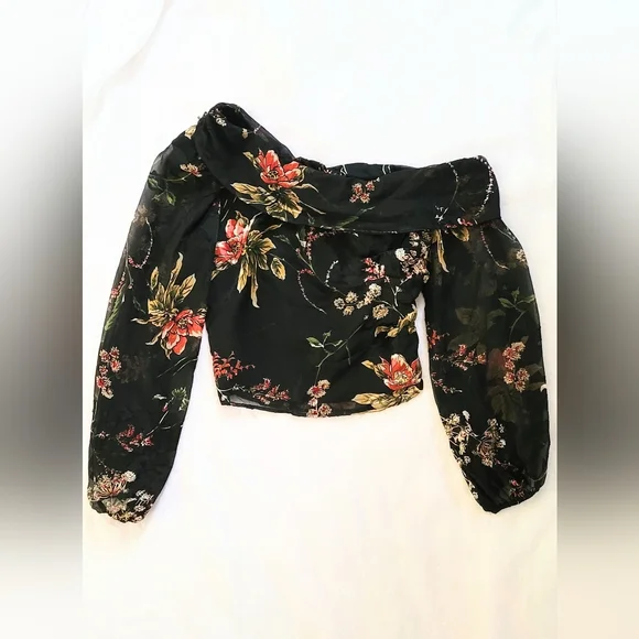 NWOT!ASTR The Label Anthro Reign Floral Print Women's Off The Shoulder Top Small - Picture 5 of 17